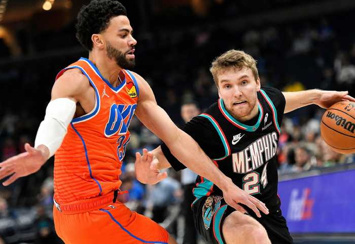 残阵雷霆逆转21分取连胜！统治力下滑已准备补强 胜率仍低于上赛季